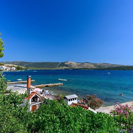 Apartment Seaside Zaboric Luaran gambar