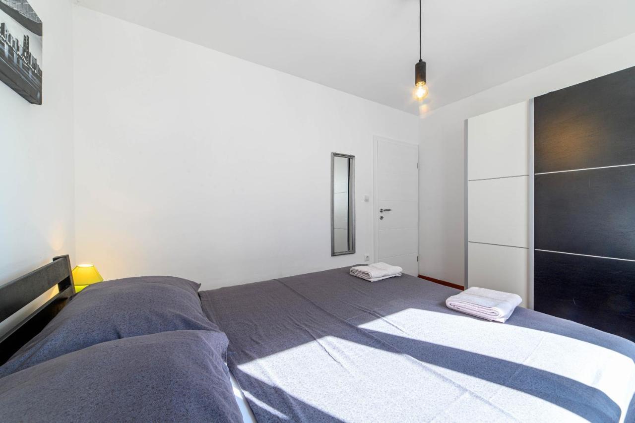 Apartment Seaside Zaboric Luaran gambar